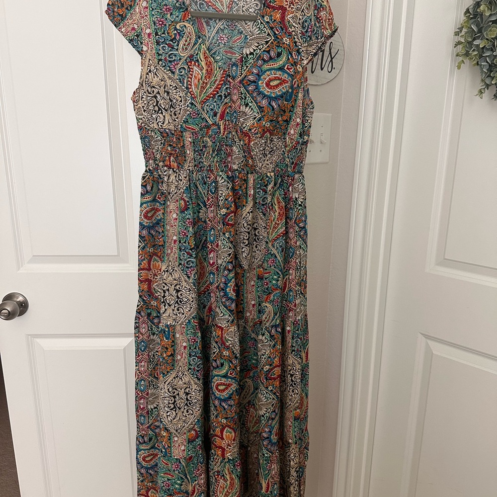 Cupshe Vibrant Paisley Maxi Dress
